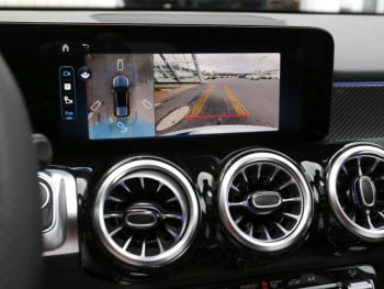 Mercedes-Benz GLB 200 AMG Night AHK Panorama 360° Burmester