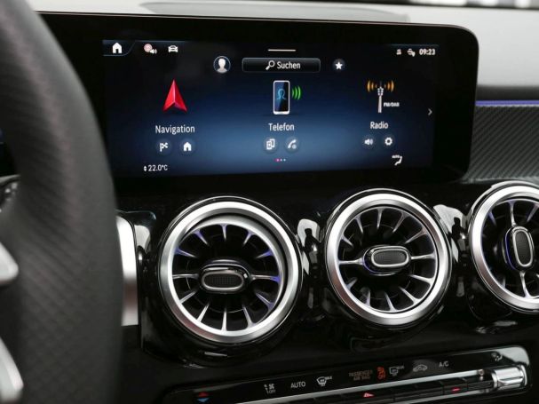 Mercedes-Benz GLB 200 AMG Night AHK Panorama 360° Burmester Mercedes-Benz GLB 200 AMG Night AHK Panorama 360° Burmester