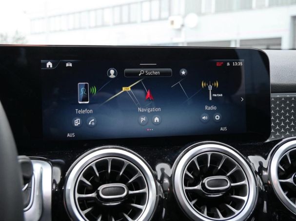 Mercedes-Benz GLB 200 Progressive Panorama Distronic Kamera