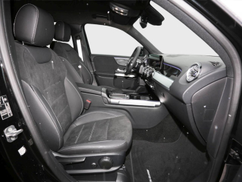 Mercedes-Benz GLB 200 AMG Night 360° AHK Easy Pack 7-Sitzer