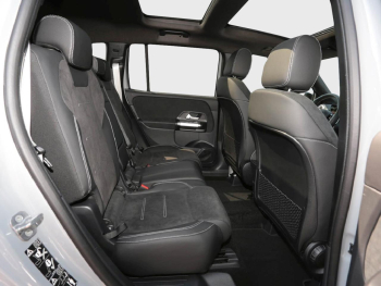 Mercedes-Benz GLB 200 AMG Night MBUX Navi Panorama AHK Kamera
