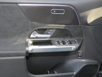 Mercedes-Benz GLB 200 AMG Night MBUXNavi-Prem. Easy-P 360° AHK