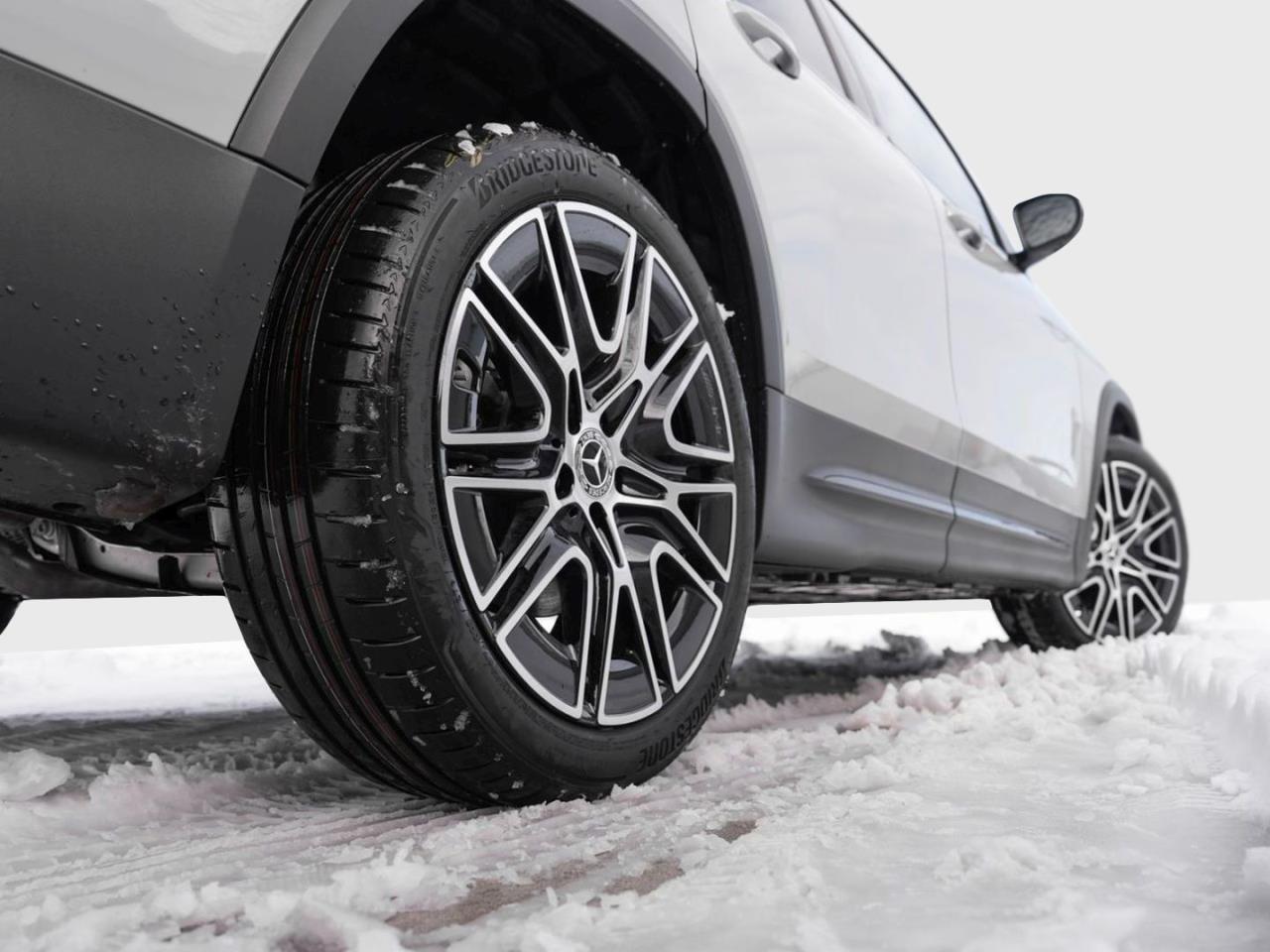 Mercedes-Benz GLB 200 AMG Night Panorama 360°EasyPack AHK 7-Si