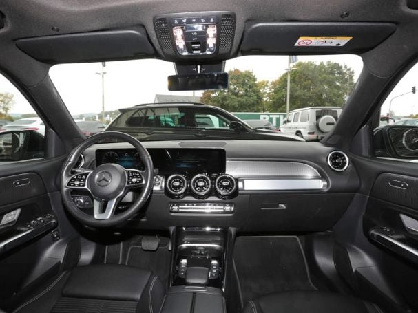 Mercedes-Benz GLB 200 Progressive MBUX Navi Panorama AHK ParkP Mercedes-Benz GLB 200 Progressive MBUX Navi Panorama AHK ParkP