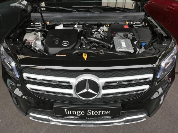 Mercedes-Benz GLB 200 Progressive MBUX Navi Panorama AHK ParkP Mercedes-Benz GLB 200 Progressive MBUX Navi Panorama AHK ParkP