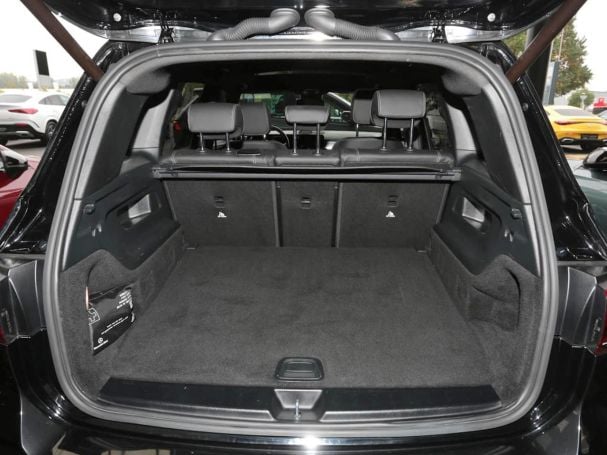 Mercedes-Benz GLB 200 Progressive MBUX Navi Panorama AHK ParkP Mercedes-Benz GLB 200 Progressive MBUX Navi Panorama AHK ParkP