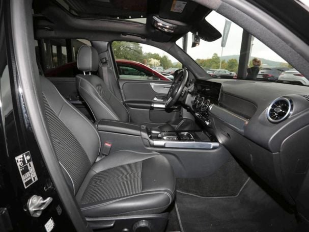 Mercedes-Benz GLB 200 Progressive MBUX Navi Panorama AHK ParkP Mercedes-Benz GLB 200 Progressive MBUX Navi Panorama AHK ParkP