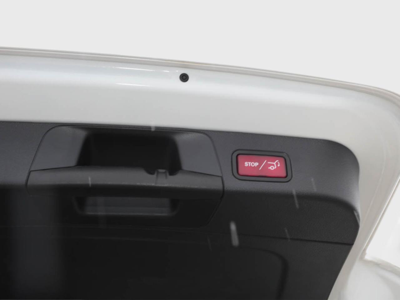 Mercedes-Benz GLB 200 AMG Night Panorama 360° AHK 7-Sitzer