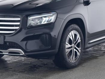 Mercedes-Benz GLB 220 4M Progressive AHK Panorama Advanced-P