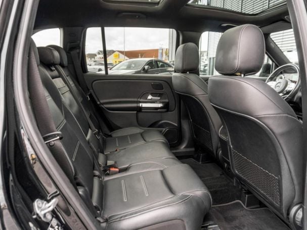 Mercedes-Benz GLB 220 d 4M AMG Night Panorama 7-Sitzer 360° Mercedes-Benz GLB 220 d 4M AMG Night Panorama 7-Sitzer 360°