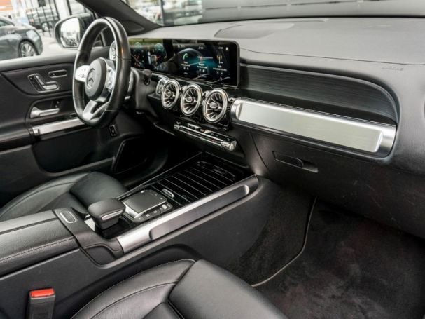 Mercedes-Benz GLB 220 d 4M AMG Night Panorama 7-Sitzer 360° Mercedes-Benz GLB 220 d 4M AMG Night Panorama 7-Sitzer 360°