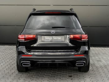 Mercedes-Benz GLB 220 d 4M AMG Night Panorama 7-Sitzer 360° Mercedes-Benz GLB 220 d 4M AMG Night Panorama 7-Sitzer 360°