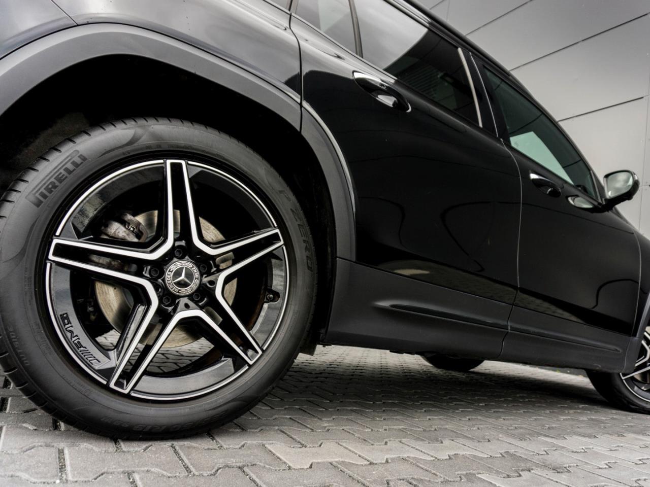 Mercedes-Benz GLB 220 d 4M AMG Night Panorama 7-Sitzer 360°