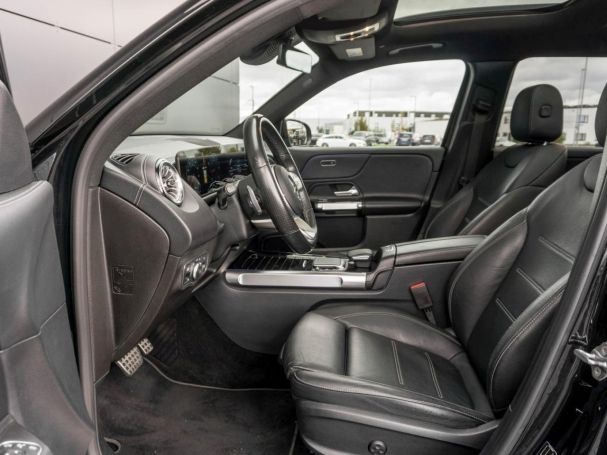 Mercedes-Benz GLB 220 d 4M AMG Night Panorama 7-Sitzer 360° Mercedes-Benz GLB 220 d 4M AMG Night Panorama 7-Sitzer 360°