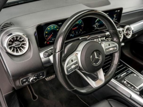 Mercedes-Benz GLB 220 d 4M AMG Night Panorama 7-Sitzer 360° Mercedes-Benz GLB 220 d 4M AMG Night Panorama 7-Sitzer 360°