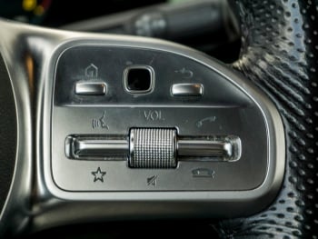 Mercedes-Benz GLB 220 d 4M AMG Night Panorama 7-Sitzer 360°