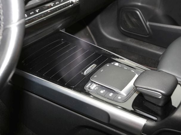 Mercedes-Benz GLB 220 d 4M Progressive MBUXNavi+ EasyPack 360° Mercedes-Benz GLB 220 d 4M Progressive MBUXNavi+ EasyPack 360°