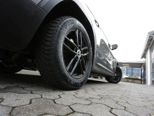 Mercedes-Benz GLB 220 d 4M Progressive MBUXNavi+ EasyPack 360°