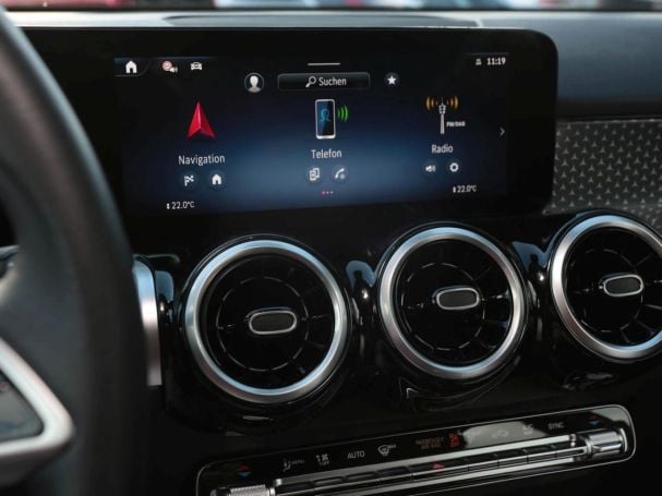 Mercedes-Benz GLB 220 d 4M Progressive MBUX Navi 360° SpiegelP Mercedes-Benz GLB 220 d 4M Progressive MBUX Navi 360° SpiegelP