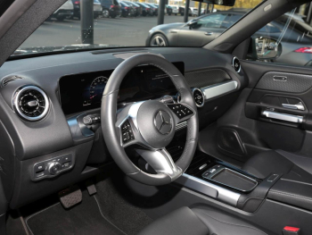 Mercedes-Benz GLB 220 d 4M Progressive MBUX Navi 360° Facelift