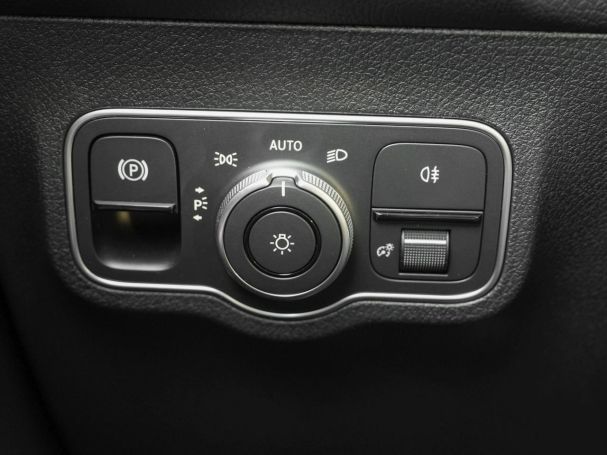 Mercedes-Benz GLB 220 d 4MATIC AMG Night Panorama 360° AHK