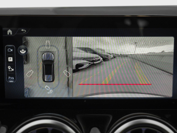 Mercedes-Benz GLB 220 d 4MATIC AMG Night Panorama 360° AHK