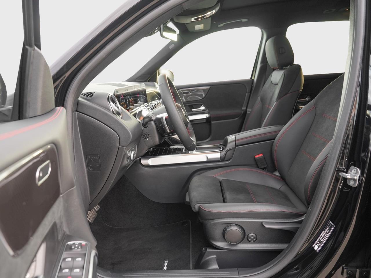 Mercedes-Benz GLB 220 d 4MATIC AMG Night Panorama 360° AHK