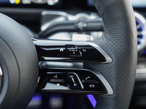 Mercedes-Benz GLB 220 d 4MATIC AMG Night Panorama 360° AHK