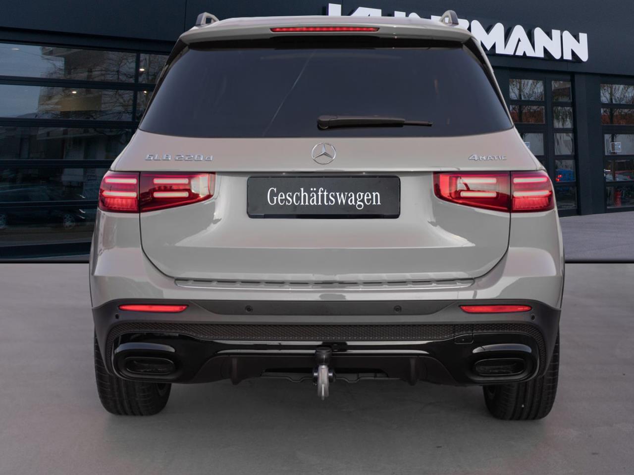 Mercedes-Benz GLB 220 d 4MATIC AMG Night Panorama 360° AHK