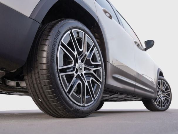 Mercedes-Benz GLB 220 d 4MATIC AMG Night Panorama 360° AHK