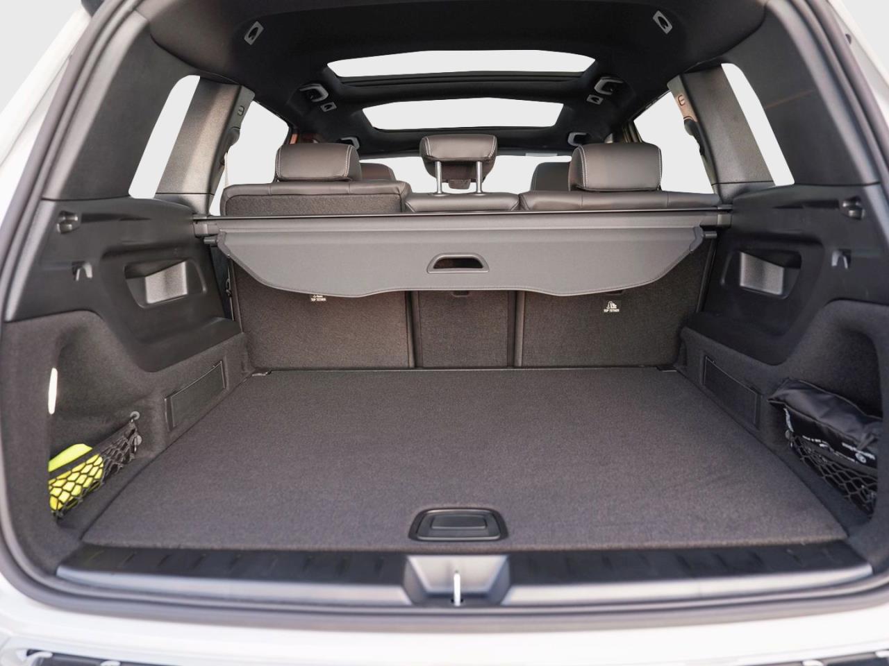 Mercedes-Benz GLB 220 d 4MATIC AMG Night Panorama 360° AHK