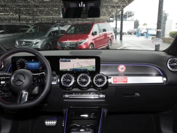 Mercedes-Benz GLB 220 d 4MATIC AMG Night Panorama Kamera AHK