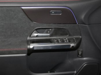 Mercedes-Benz GLB 220 d 4MATIC AMG Night Panorama Kamera AHK