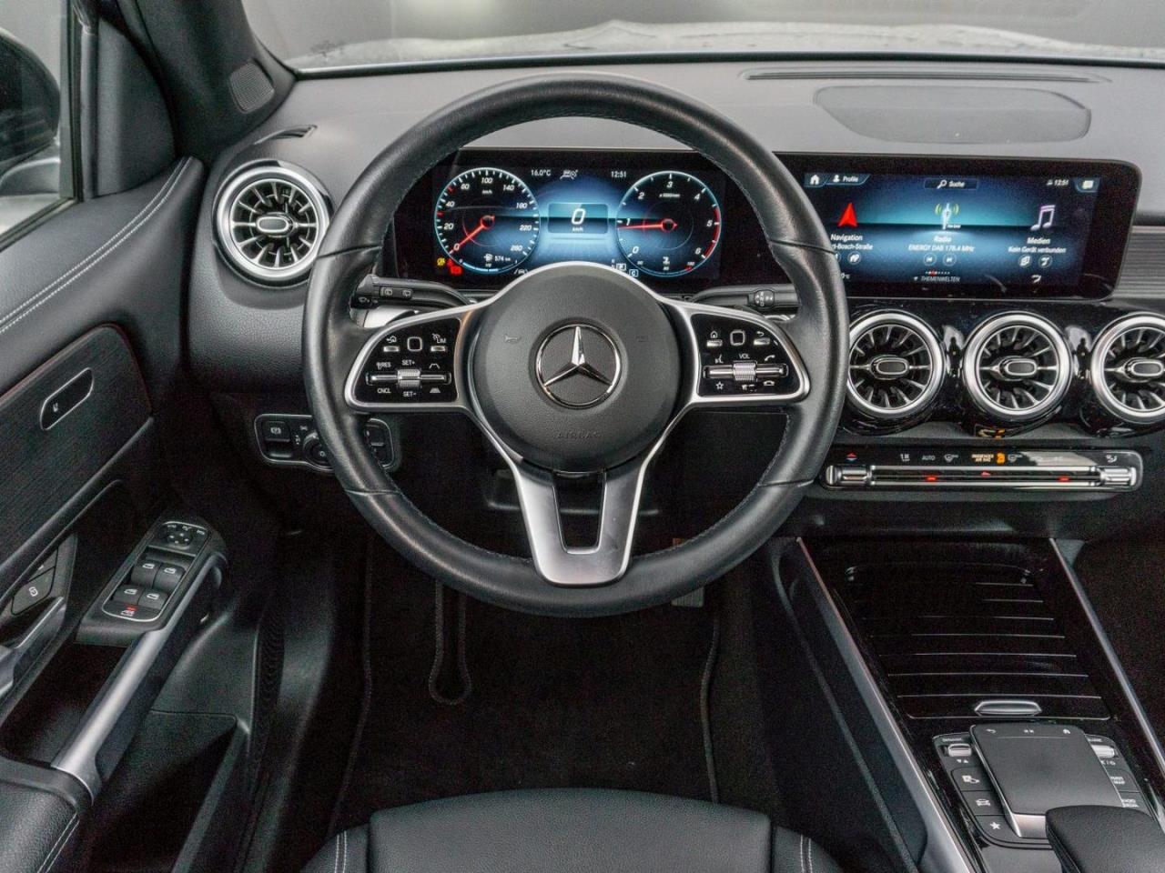 Mercedes-Benz GLB 220 d Progressive Night Navi Distronic Kamera