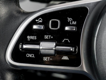 Mercedes-Benz GLB 220 d Progressive Night Navi Distronic Kamera