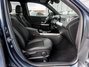 Mercedes-Benz GLB 220 d Progressive Night Navi Distronic Kamera