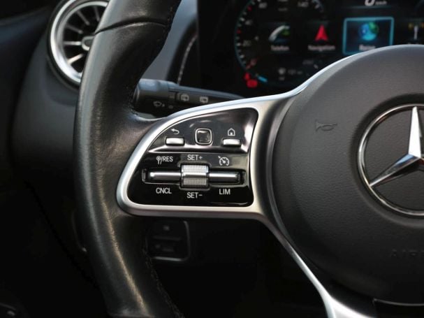 Mercedes-Benz GLB 220 d Progressive Night Panorama Kamera Mercedes-Benz GLB 220 d Progressive Night Panorama Kamera
