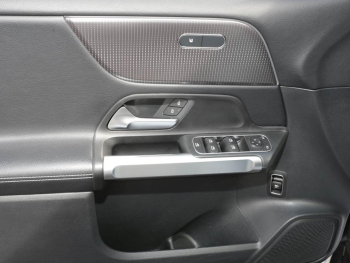 Mercedes-Benz GLB 220 d Progressive Night Panorama Kamera