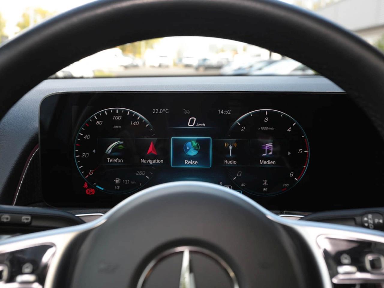 Mercedes-Benz GLB 220 d Progressive Night Panorama Kamera