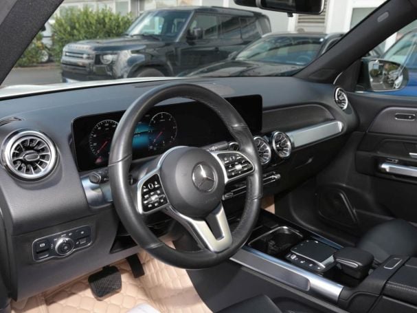 Mercedes-Benz GLB 220 d Progressive Night Panorama Kamera Mercedes-Benz GLB 220 d Progressive Night Panorama Kamera
