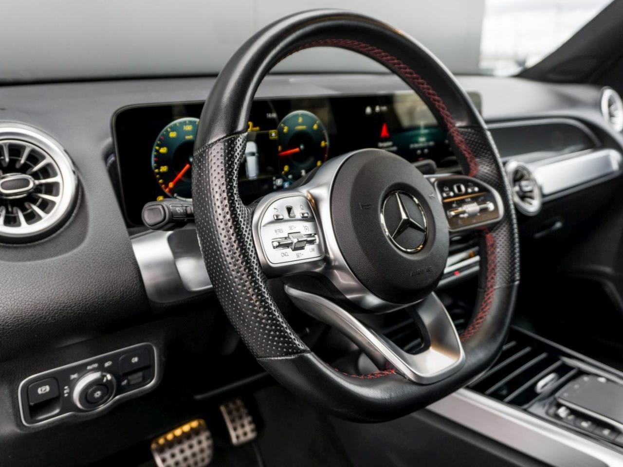 Mercedes-Benz GLB 220 d AMG Night Kamera Easy-Pack AHK