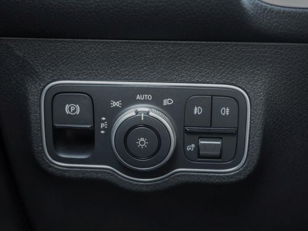 Mercedes-Benz GLB 250 4M Progressive MBUX Navi Memory Kamera