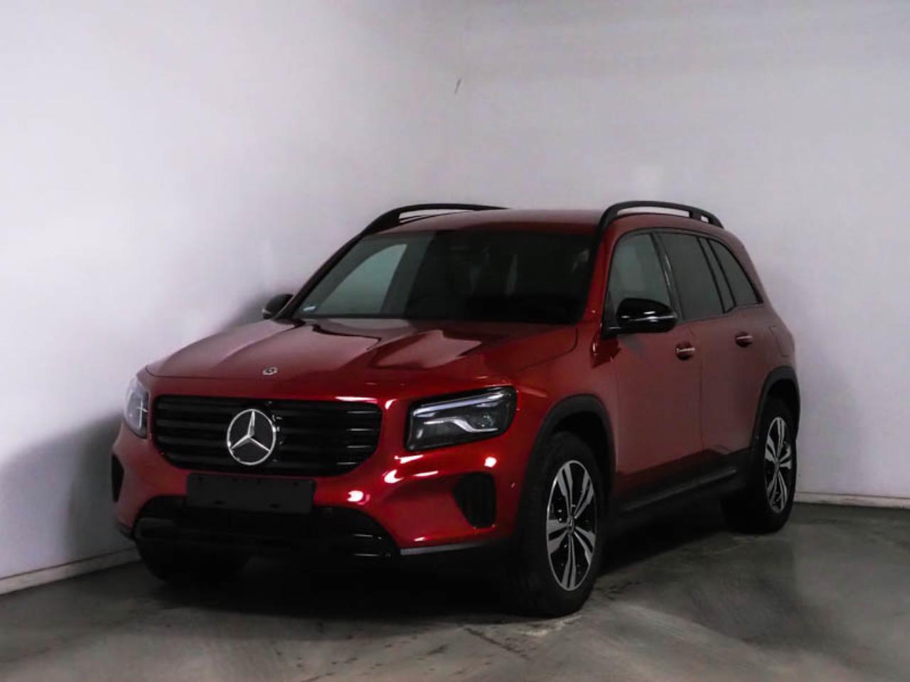 Mercedes-Benz GLB 250 4M Night Standhzg Distronic 360° Memory