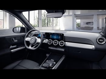 Mercedes-Benz GLB 250 4M AMG Night MBUX Navi Distronic Panorama
