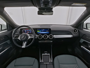 Mercedes-Benz GLB 250 4M Progressive Panorama Kamera Easy-Pack