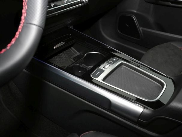 Mercedes-Benz GLB 250 4MATIC AMG Night Kamera Distronic AHK