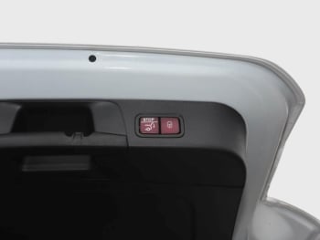 Mercedes-Benz GLB 250 4MATIC AMG Night Kamera Distronic AHK