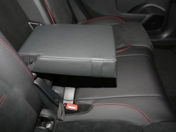 Mercedes-Benz GLB 250 4MATIC AMG Night Kamera Distronic AHK