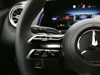 Mercedes-Benz GLB 250 4MATIC AMG Night Kamera Distronic AHK Mercedes-Benz GLB 250 4MATIC AMG Night Kamera Distronic AHK