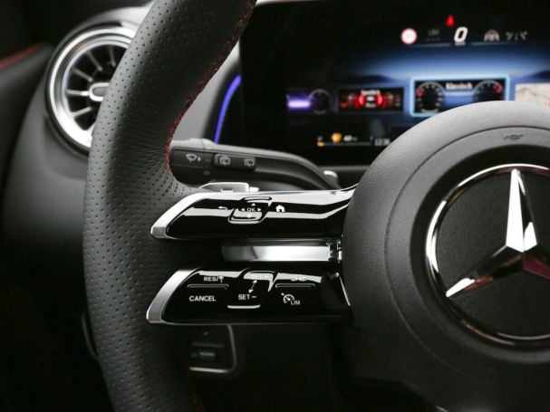 Mercedes-Benz GLB 250 4MATIC AMG Night Kamera Distronic AHK Mercedes-Benz GLB 250 4MATIC AMG Night Kamera Distronic AHK
